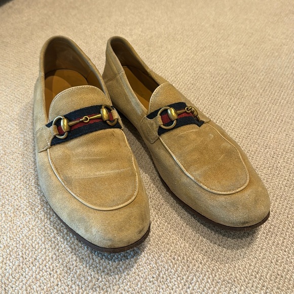 GUCCI Horsebit Men's Beige/Khaki Suede Loafers SIZE 7.5